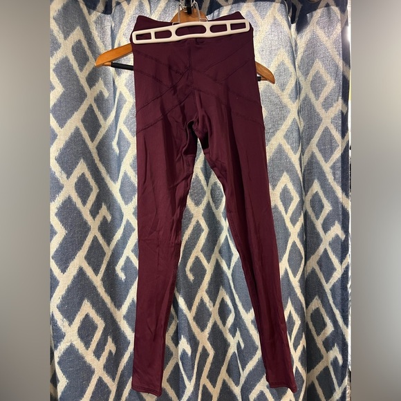 NWOT NUX XS Maroon Leggings​ - Picture 1 of 4